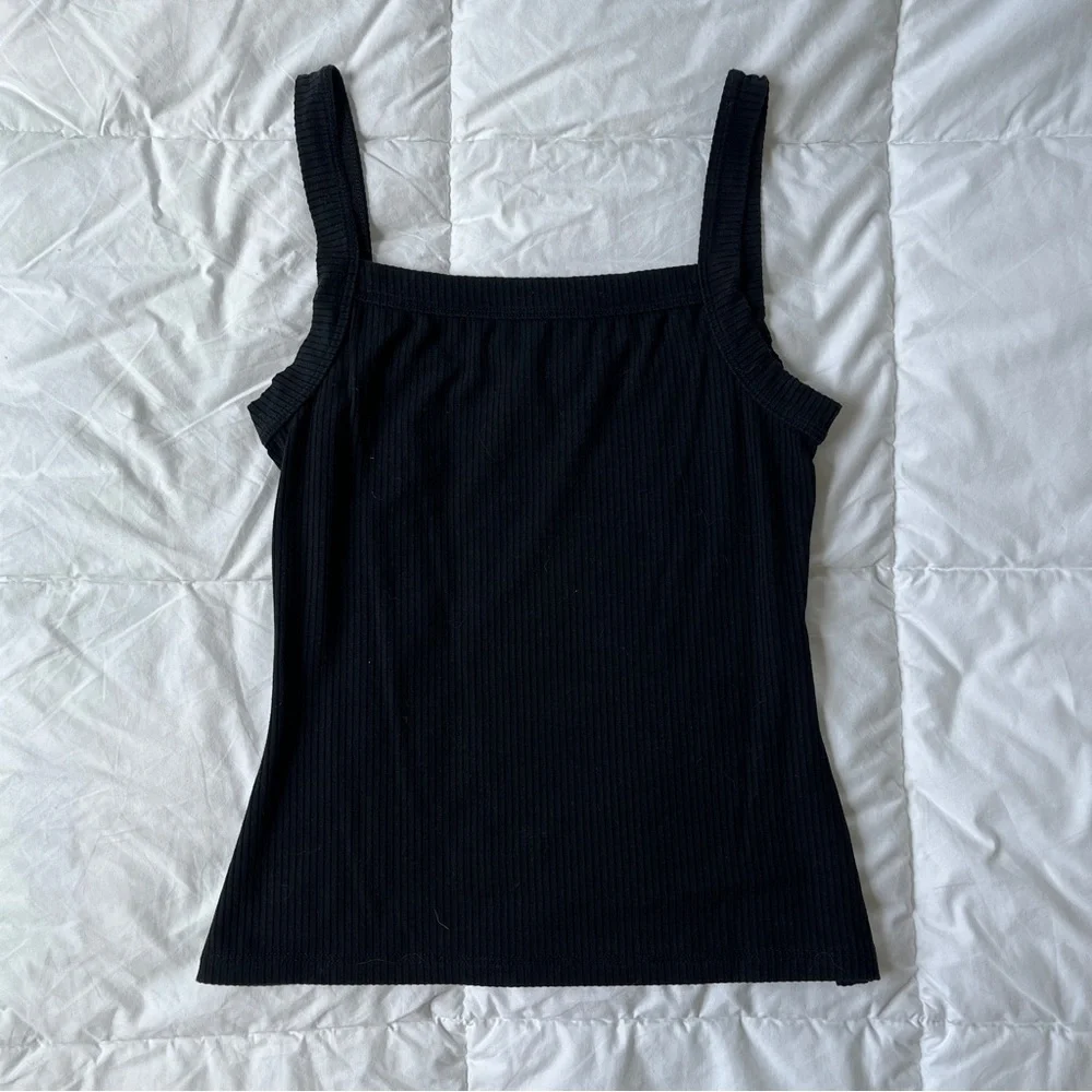 Reformation Ribbed Tank Bundle - Picture 6 of 8
